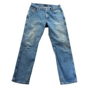 Wrangler Mens Jeans Size 33x32 Regular Fit Straight Leg Blue Ddenim 47MWCSV